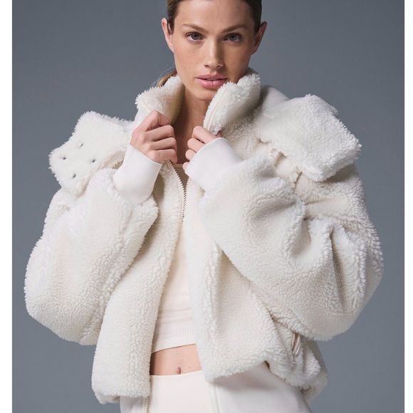 ALO  Sherpa Jacket - Picture 1 of 3